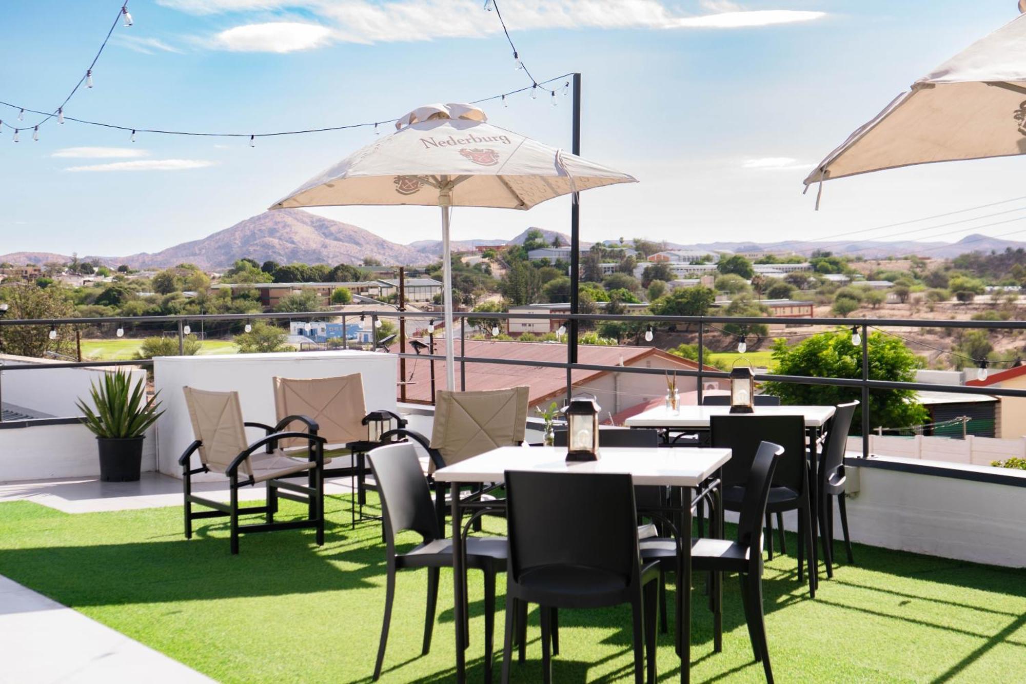 TaTe Village BackPacker Windhoek Exteriör bild